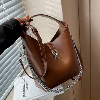 Vintage Kadın postacı çantası Yeni Basit PU Deri Kova omuzdan askili çanta 2022 Tüm Maç Gidip Zincirleri Çanta