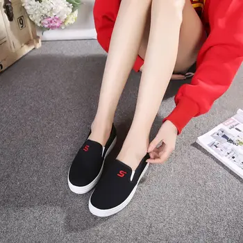 Siyah Loafer'lar Bayanlar üzerinde Kayma Ayakkabı Düz Kanvas 2023 kadın ayakkabısı Yeni Ücretsiz Kargo Promosyon Pamuk Kore Yaz Satış
